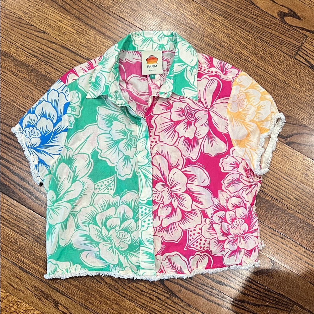 FARM Rio women’s cropped Floral Button Down Shirt - Pink, Green, Yellow